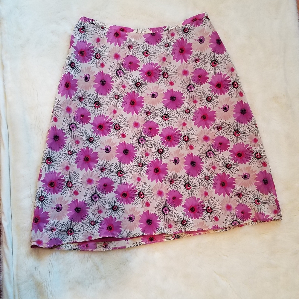 🎃 3/$15 🎃 100% silk skirt Ann Taylor Loft